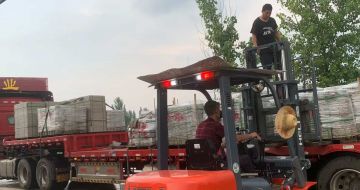 咸宁 黄金麻冰裂纹，地铺石装车