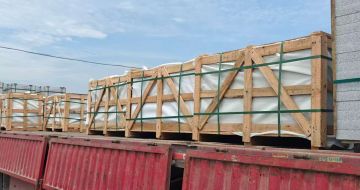 咸宁 芝麻白花岗岩地铺石出口专车-泰国游