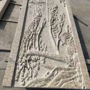 咸宁 黄金麻雕刻板浮雕迎客松