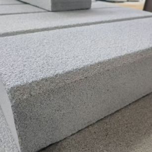 咸宁 芝麻灰荔枝面路沿石