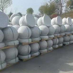 咸宁 白麻花岗岩石材圆球，石球，挡车球，隔离球，景观石球，风水球等