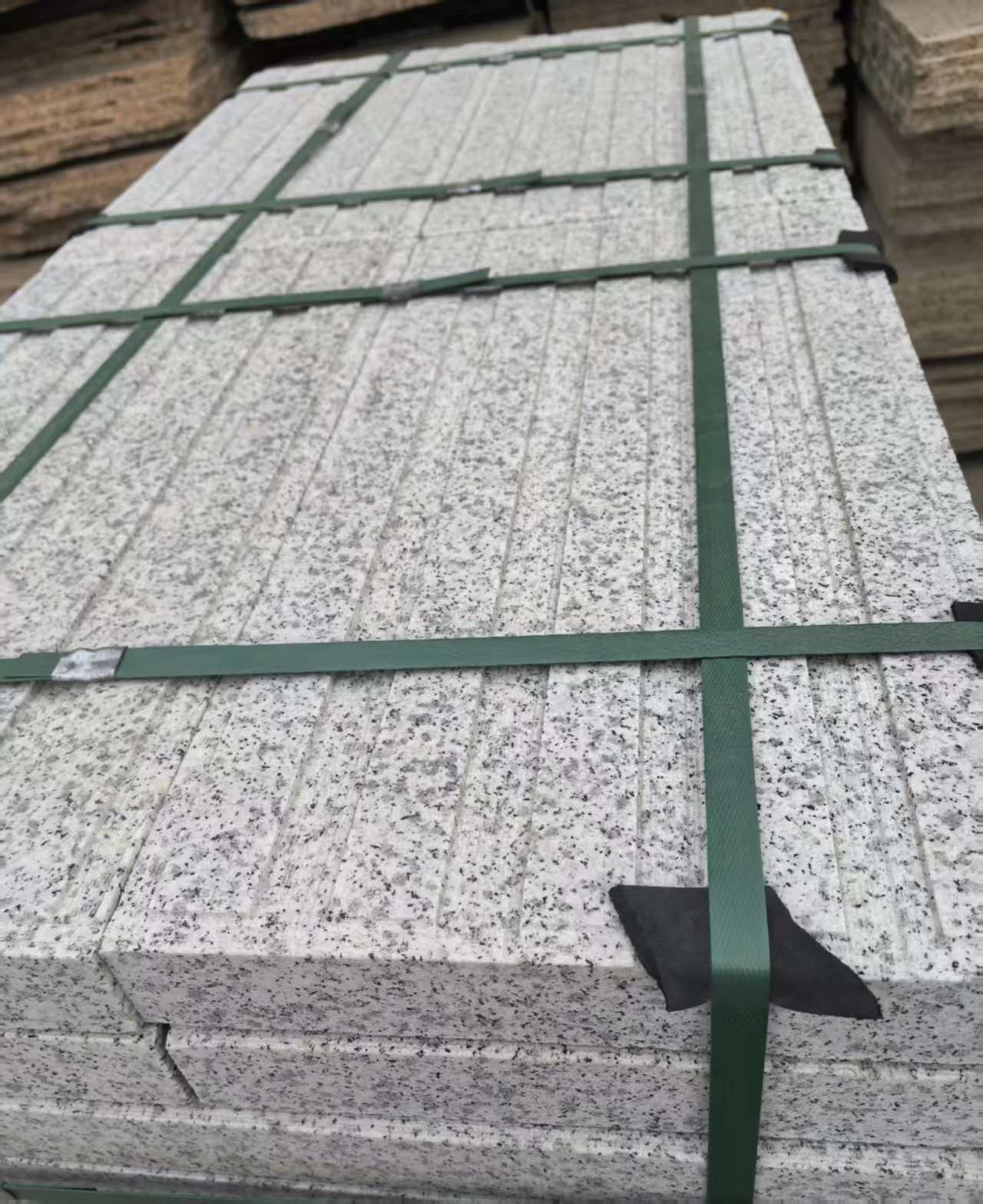 咸宁 白麻花岗岩直行盲道石，盲条，地铺石