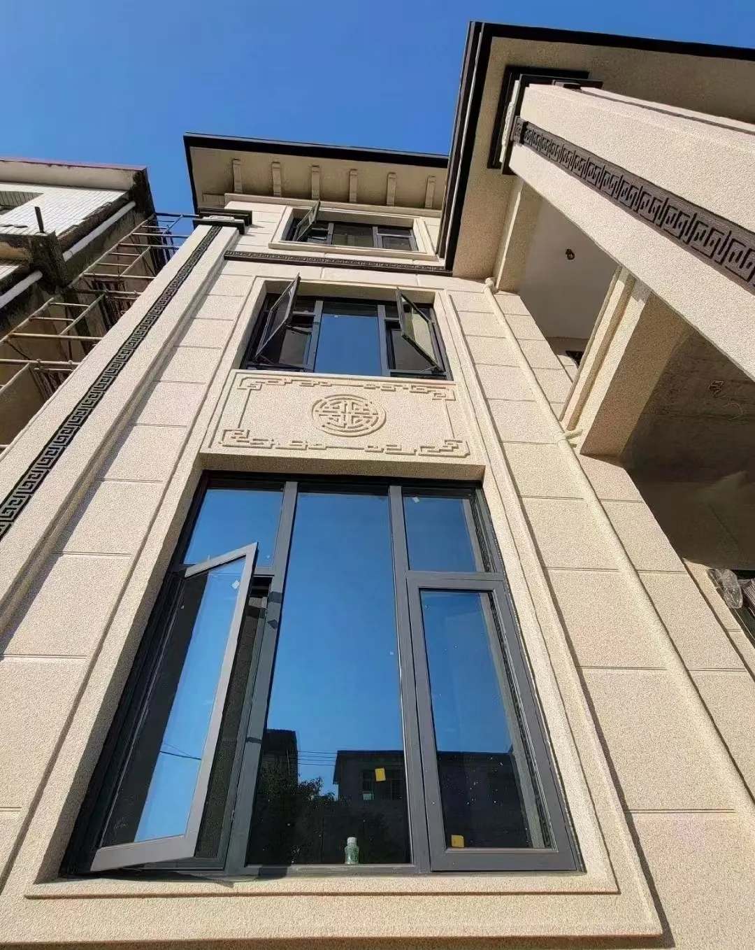 咸宁 黄金麻荔枝面别墅外墙干挂效果展示