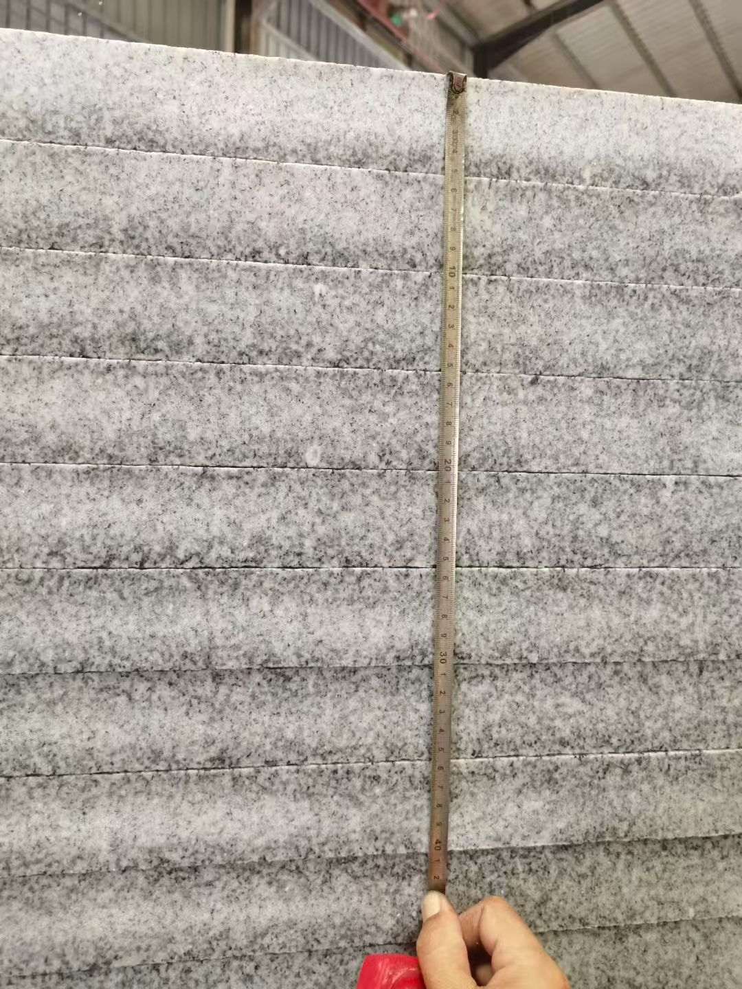 咸宁 芝麻白火烧成品厚薄均匀，B料价格接近A料质量