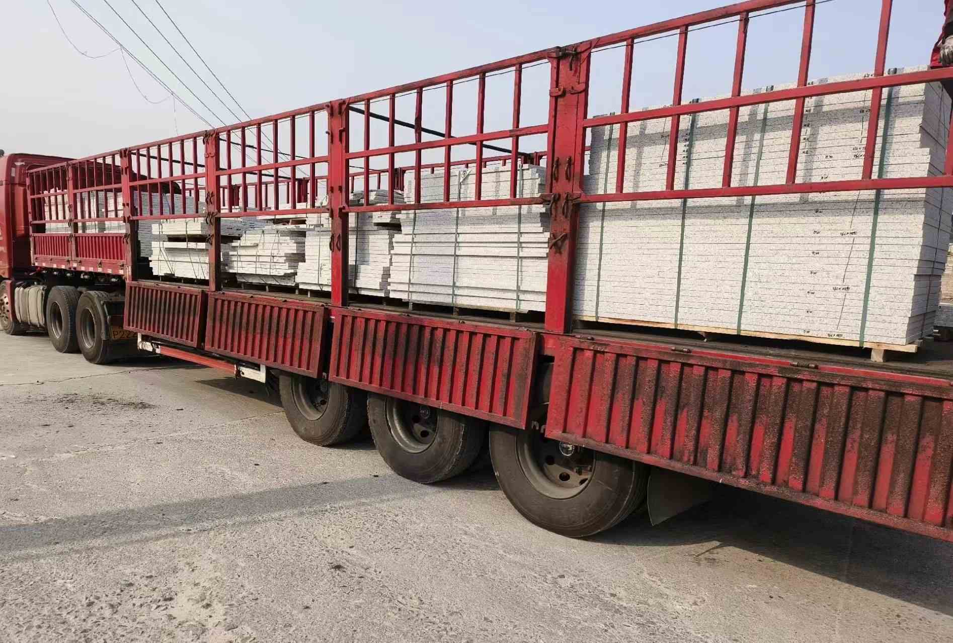 咸宁 白麻荔枝面外墙干挂，工厂装车日常