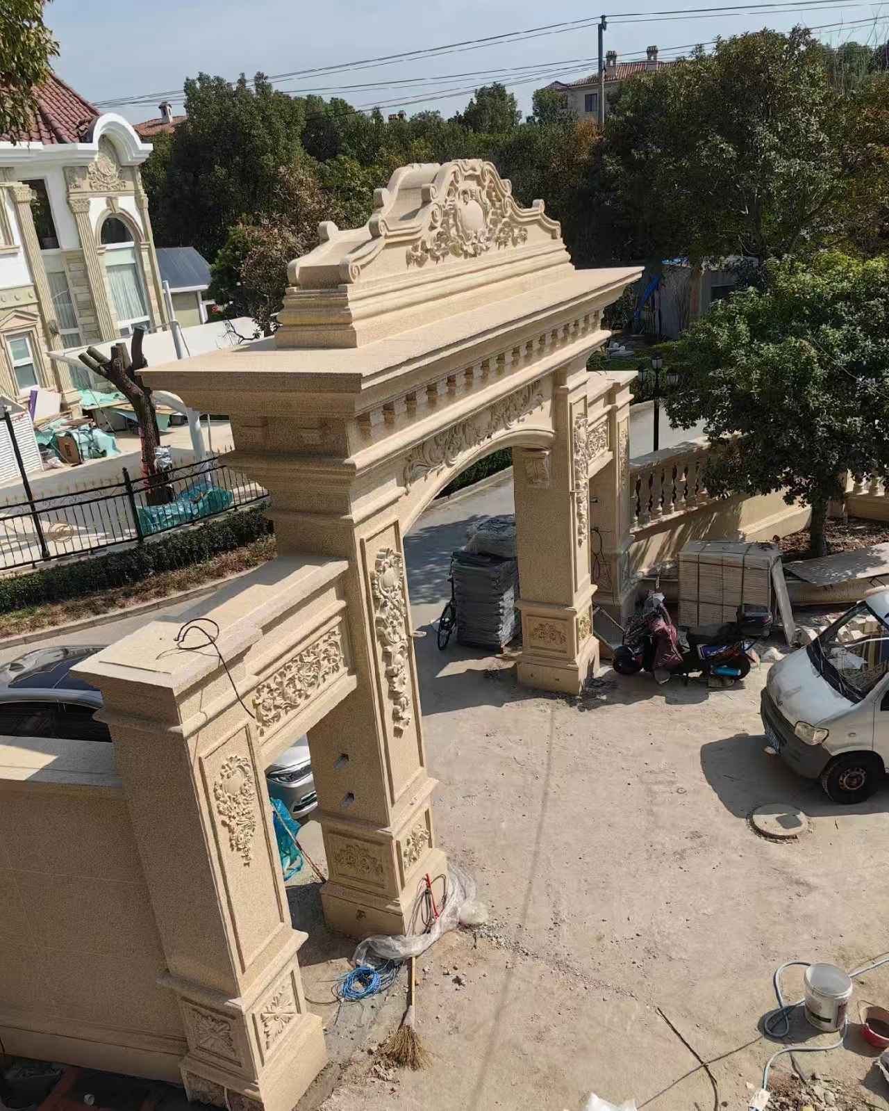 咸宁 黄金麻荔枝面花岗岩别墅门楼